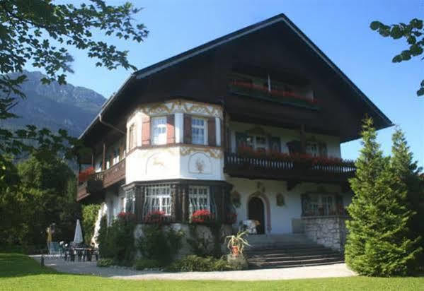 Gaestehaus Hohe Tannen Garmisch-Partenkirchen Ngoại thất bức ảnh